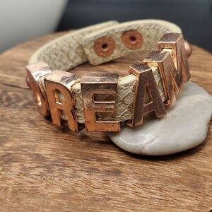 Bcbg leather‎ dream bracelet B3108
